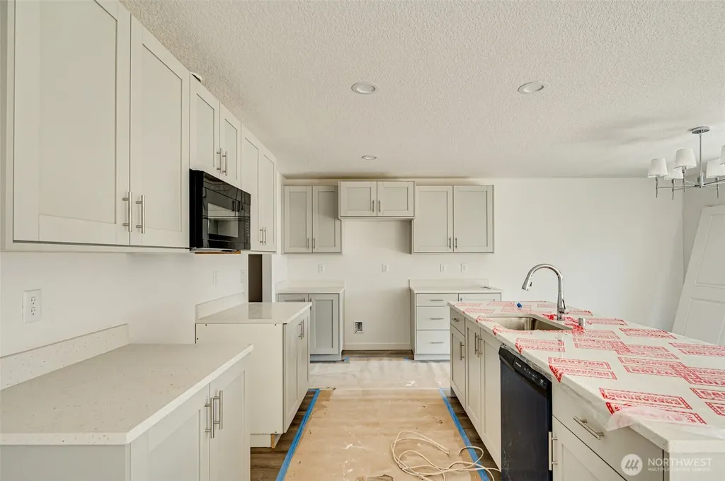 2016 Henderson Way Longview WA 98632