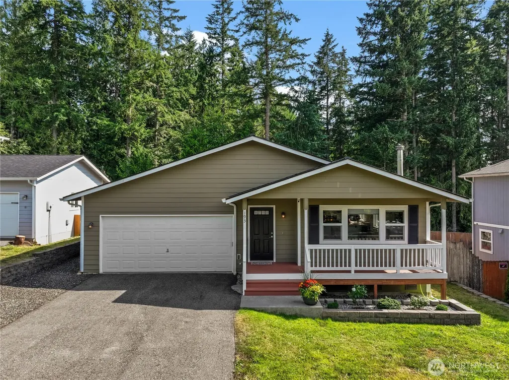 193 NE Max William Loop Poulsbo WA 98370