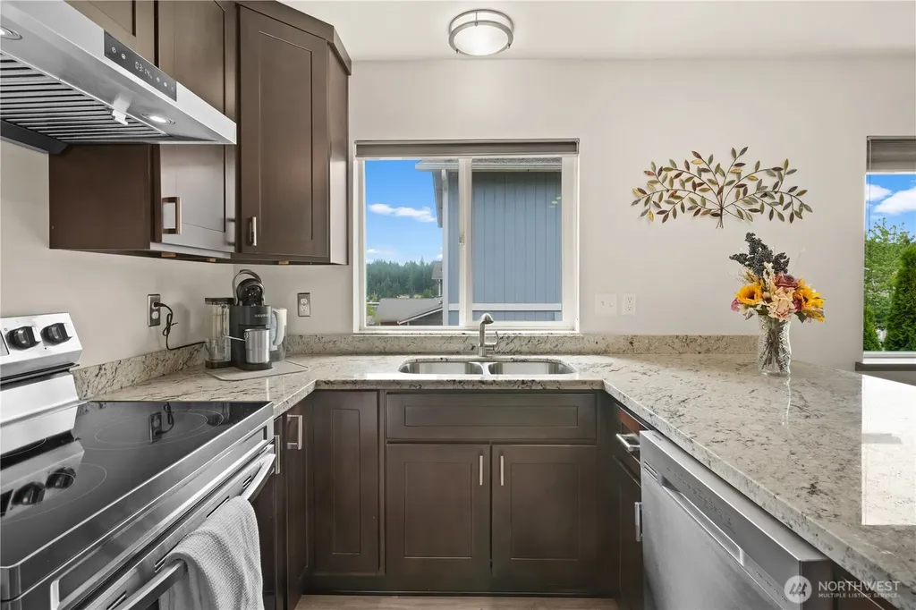 193 NE Max William Loop Poulsbo WA 98370