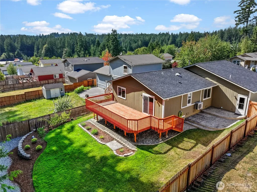 193 NE Max William Loop Poulsbo WA 98370