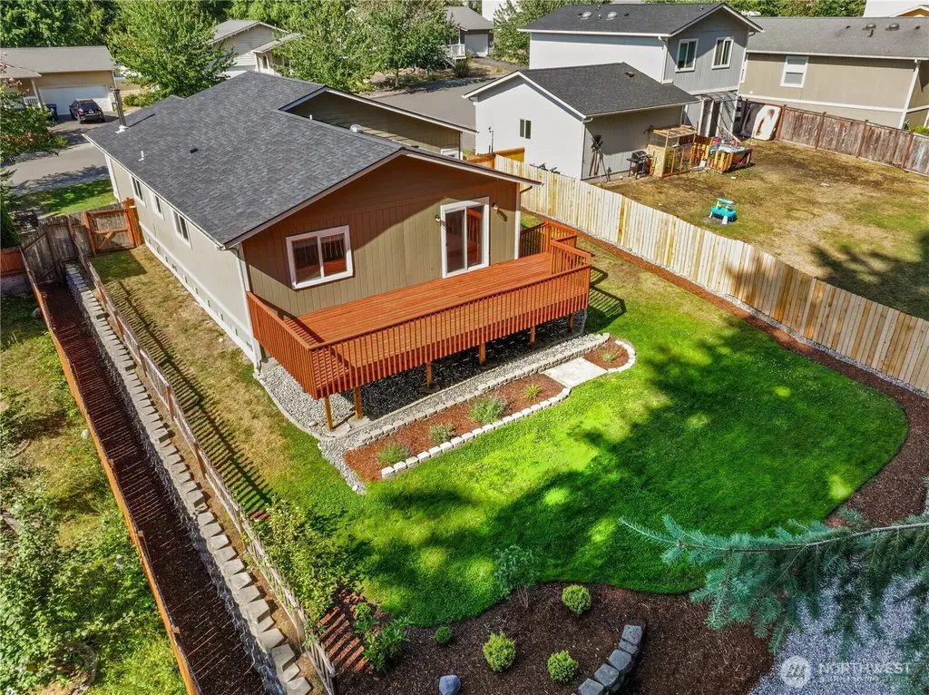 193 NE Max William Loop Poulsbo WA 98370