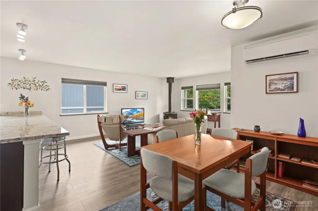 193 NE Max William Loop Poulsbo WA 98370