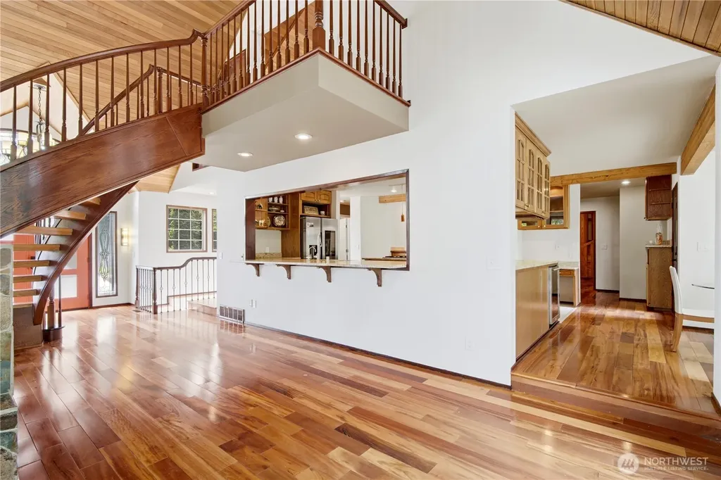 4739 Fernridge Lane Mercer Island WA 98040