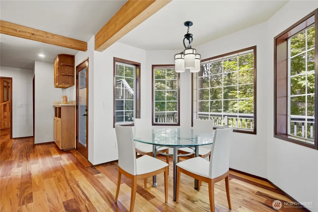 4739 Fernridge Lane Mercer Island WA 98040