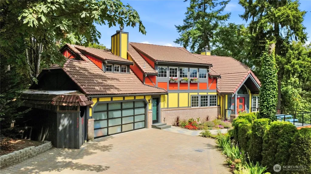 4739 Fernridge Lane Mercer Island WA 98040