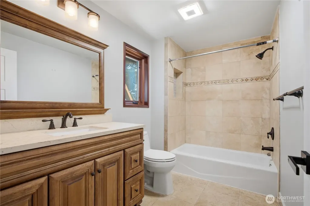 4739 Fernridge Lane Mercer Island WA 98040