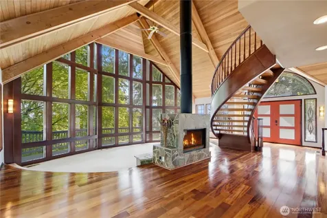 4739 Fernridge Lane Mercer Island WA 98040