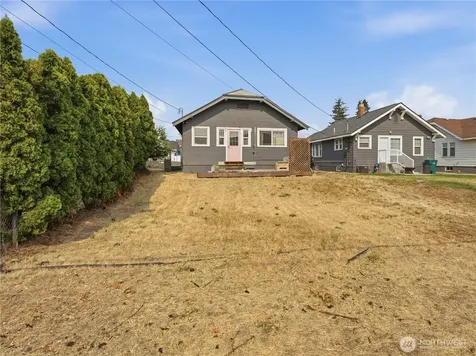 203 N Emerson Avenue Wenatchee WA 98801