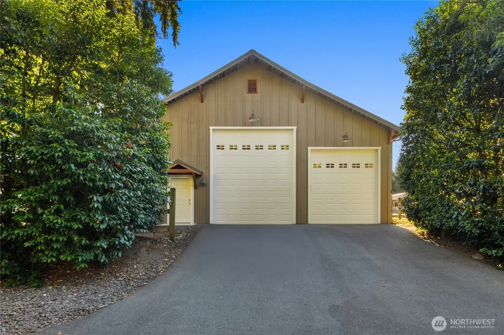 905 250th Avenue NE Sammamish WA 98074