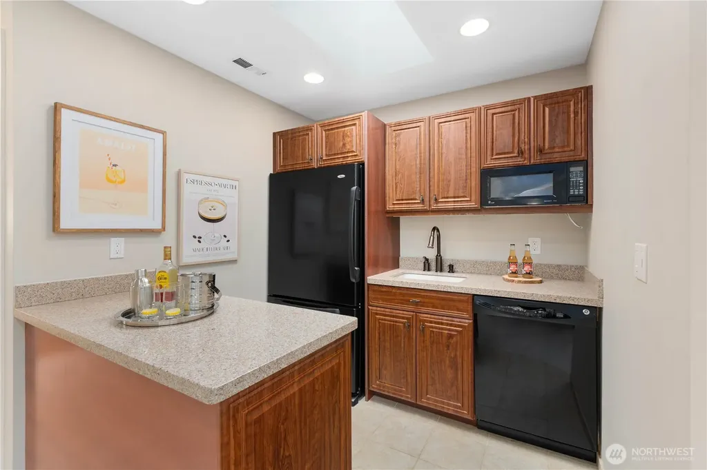 905 250th Avenue NE Sammamish WA 98074