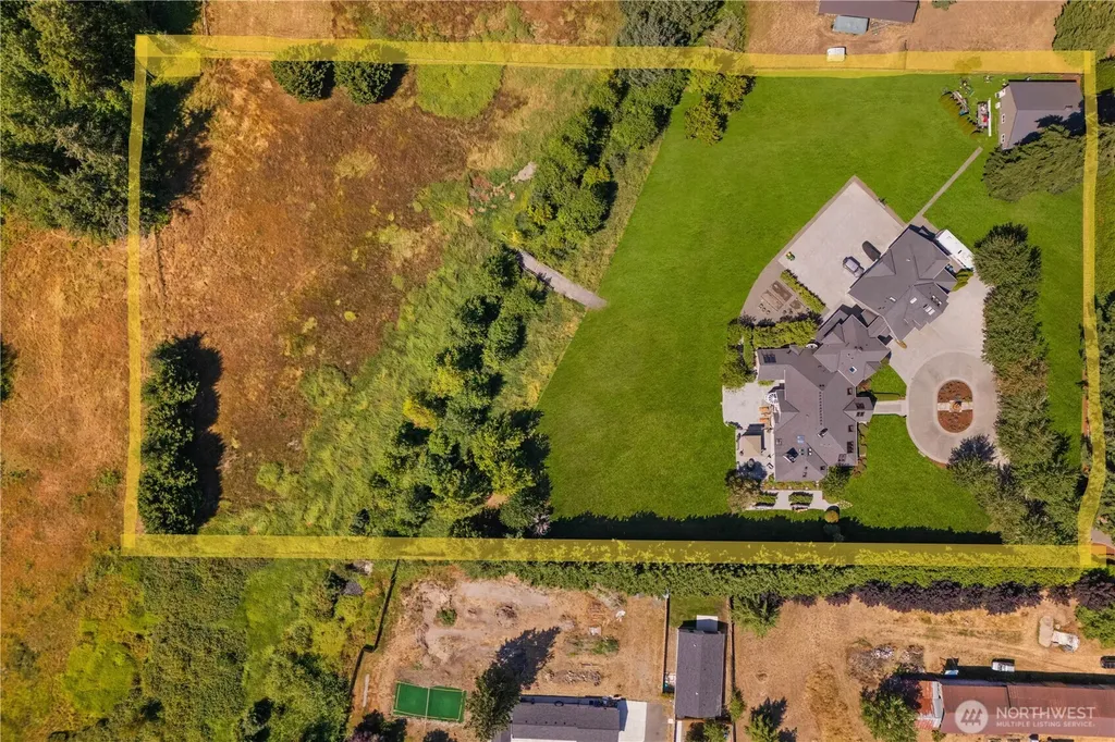 905 250th Avenue NE Sammamish WA 98074