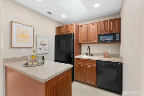 905 250th Avenue NE Sammamish WA 98074