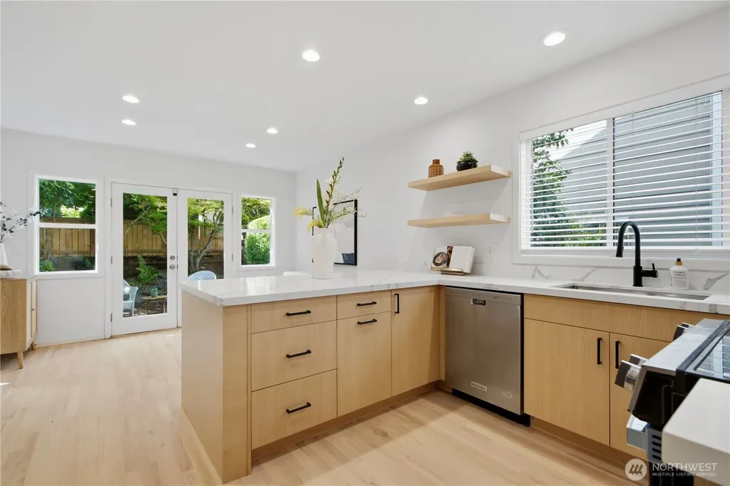 11229 NE 106th Place Kirkland WA 98033