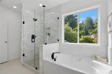 11229 NE 106th Place Kirkland WA 98033