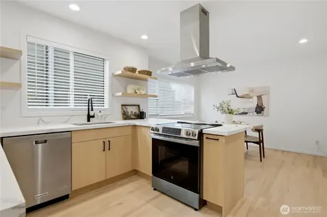 11229 NE 106th Place Kirkland WA 98033