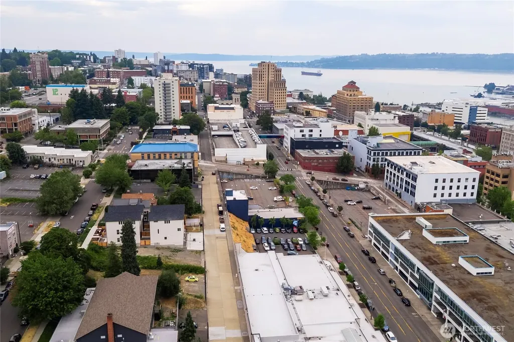 1137 Fawcett Avenue Tacoma WA 98402