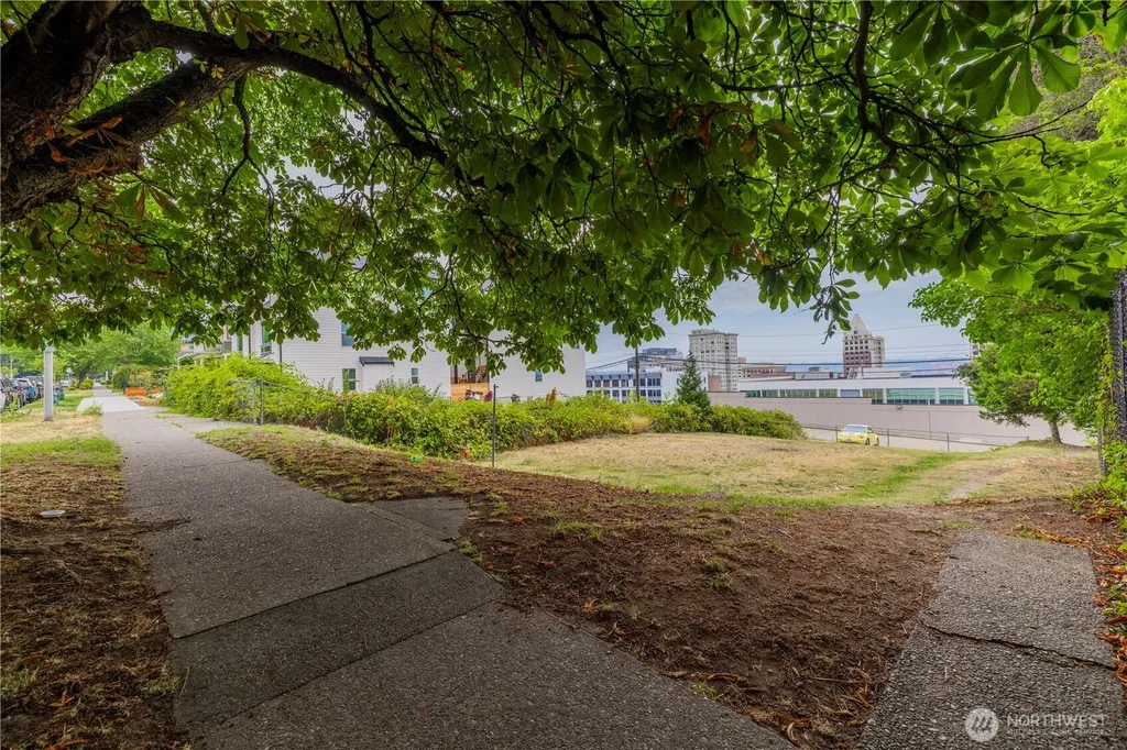 1137 Fawcett Avenue Tacoma WA 98402