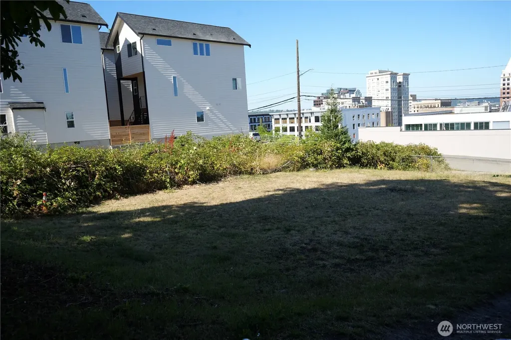 1137 Fawcett Avenue Tacoma WA 98402