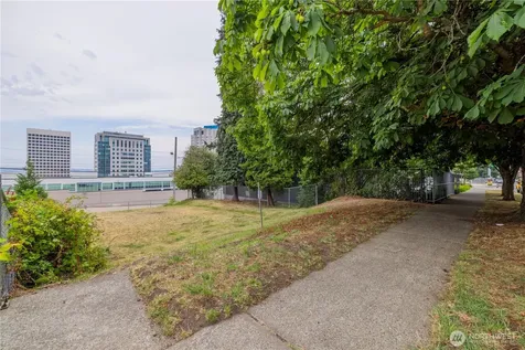 1137 Fawcett Avenue Tacoma WA 98402