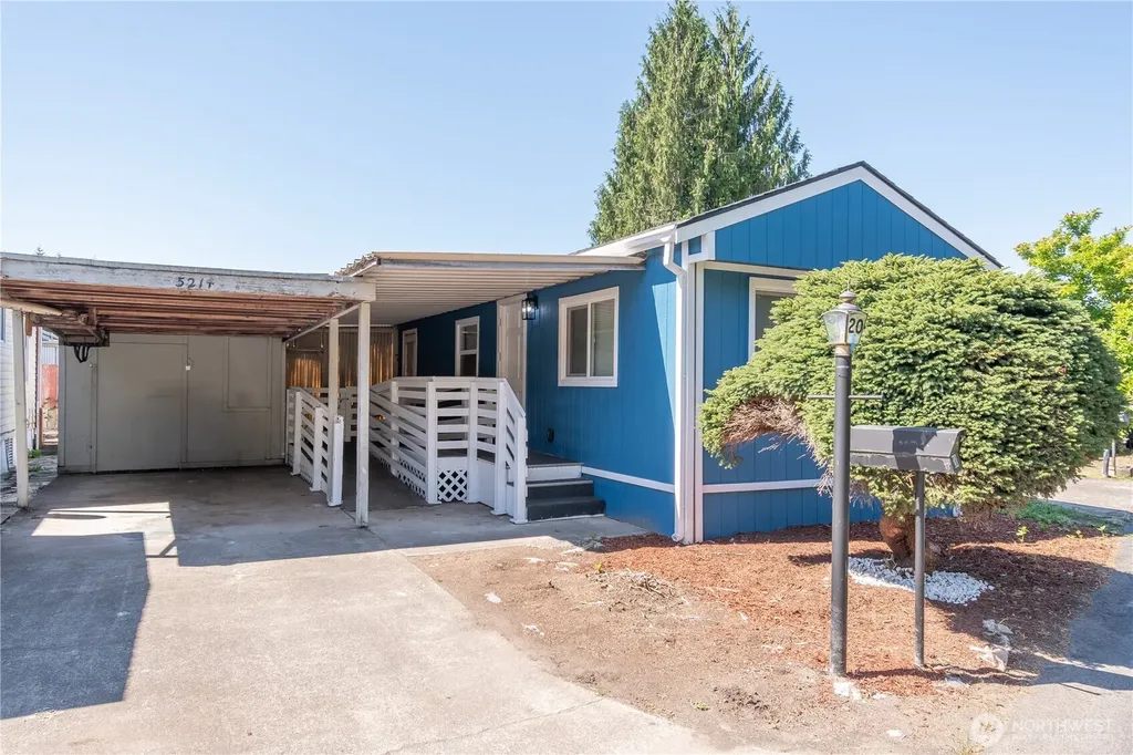 5214 72nd Avenue E Puyallup WA 98371