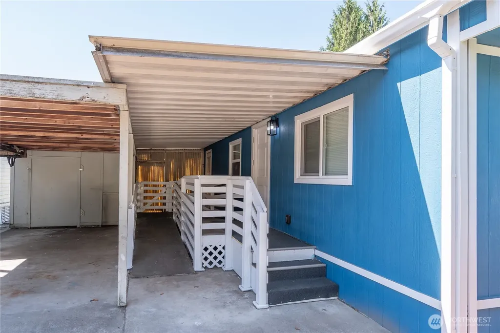 5214 72nd Avenue E Puyallup WA 98371