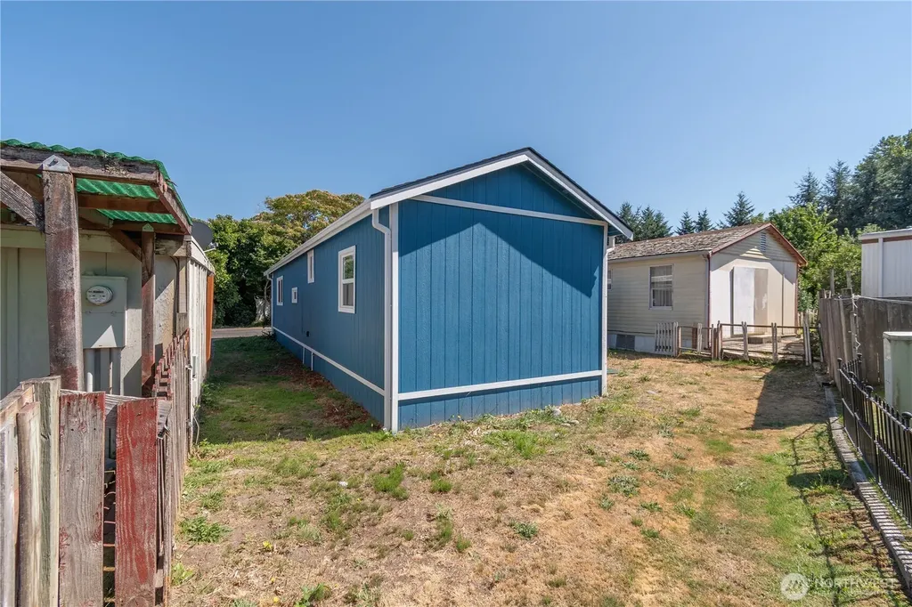 5214 72nd Avenue E Puyallup WA 98371