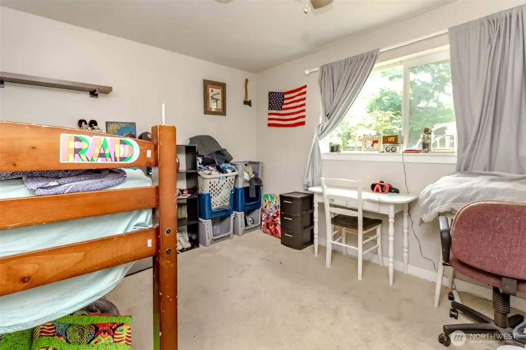 7020 E Homestead Court Tacoma WA 98404