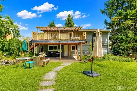 7020 E Homestead Court Tacoma WA 98404