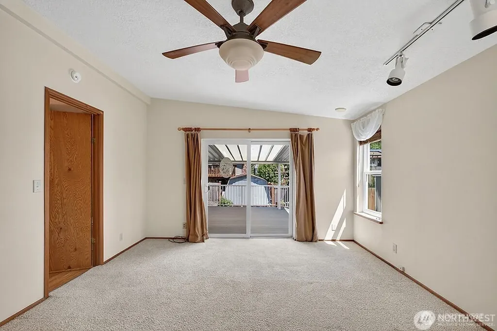 1402 22nd Street NE Auburn WA 98002