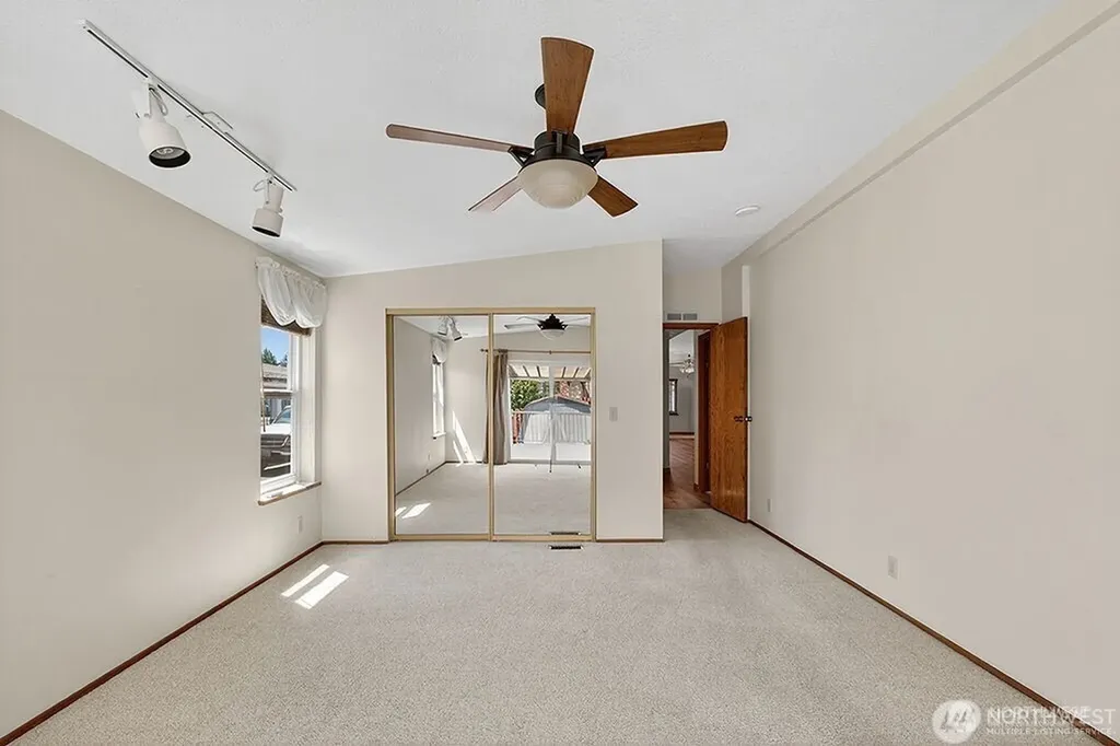 1402 22nd Street NE Auburn WA 98002