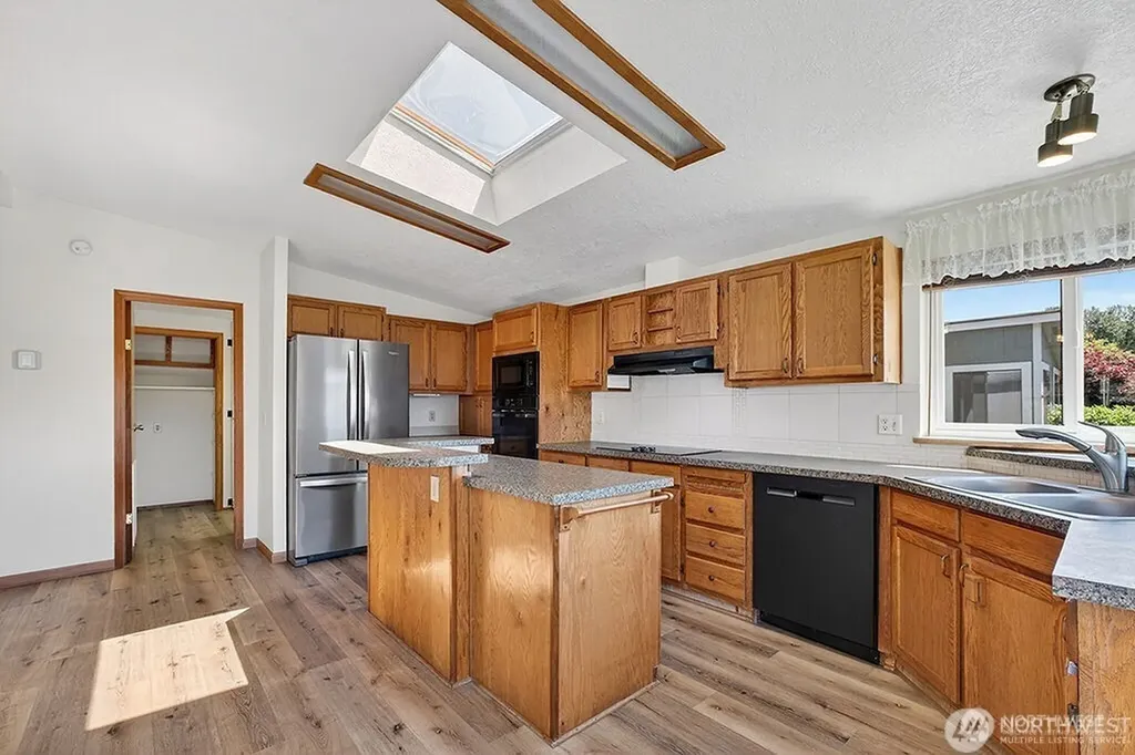 1402 22nd Street NE Auburn WA 98002