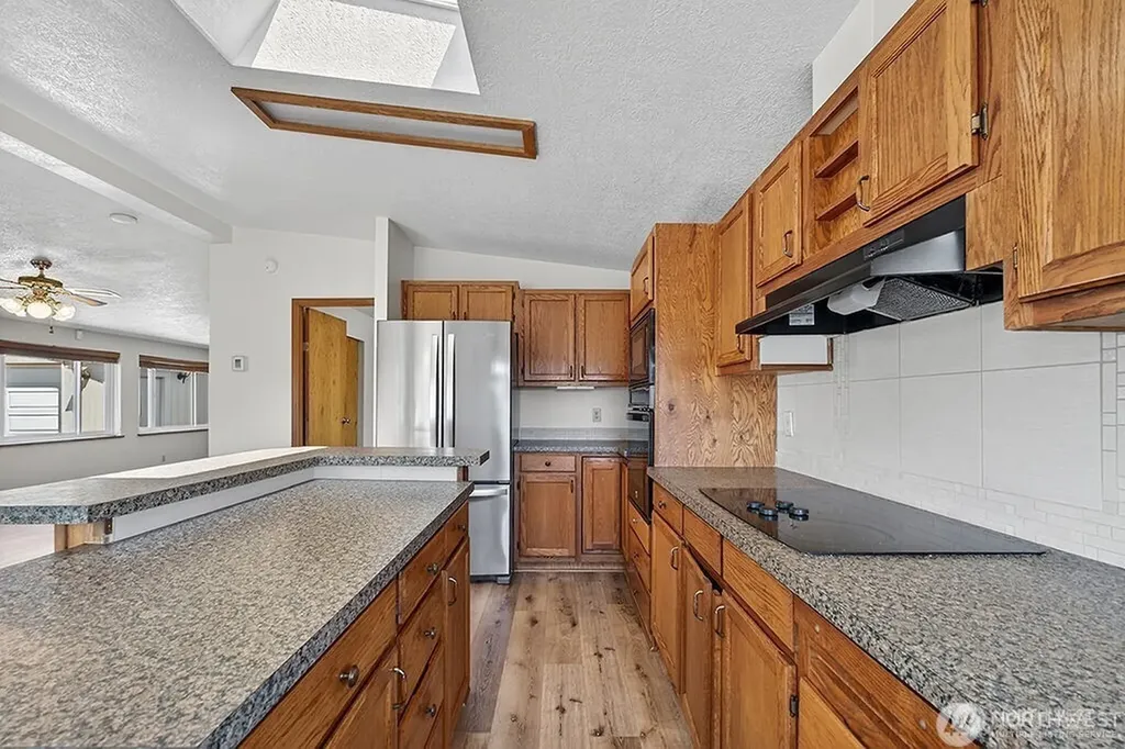 1402 22nd Street NE Auburn WA 98002