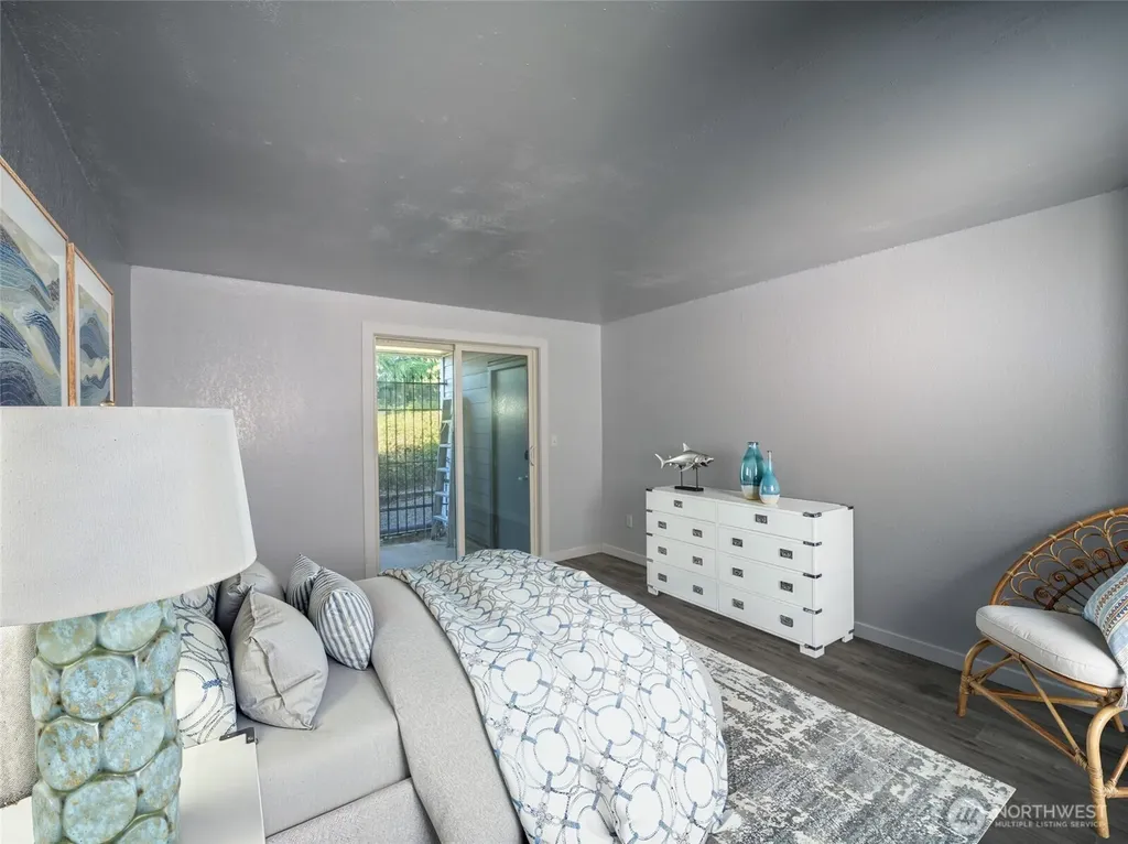 2611 NE 4th Street Renton WA 98056