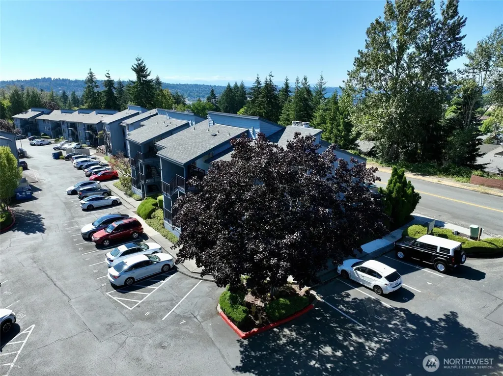 2611 NE 4th Street Renton WA 98056