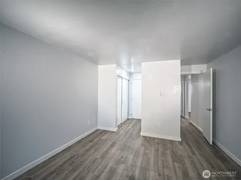 2611 NE 4th Street Renton WA 98056