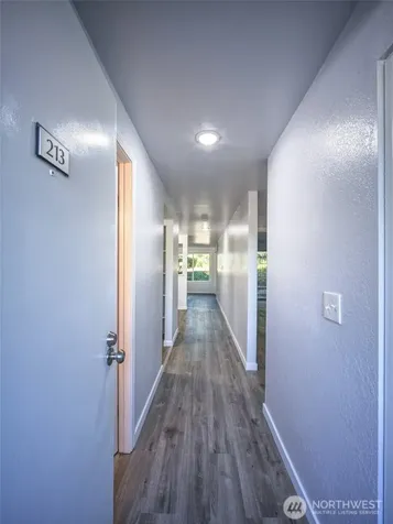2611 NE 4th Street Renton WA 98056
