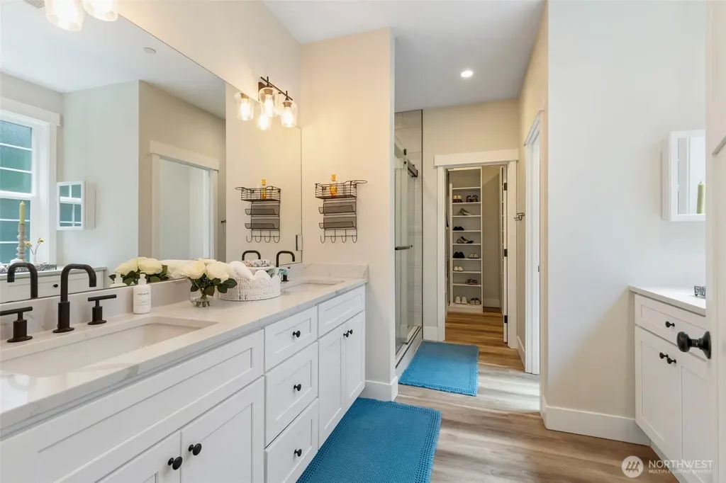 29513 Parcells Road NE Kingston WA 98346