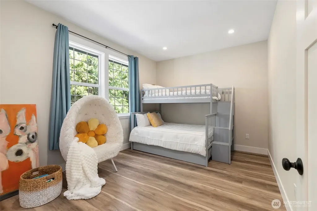 29513 Parcells Road NE Kingston WA 98346