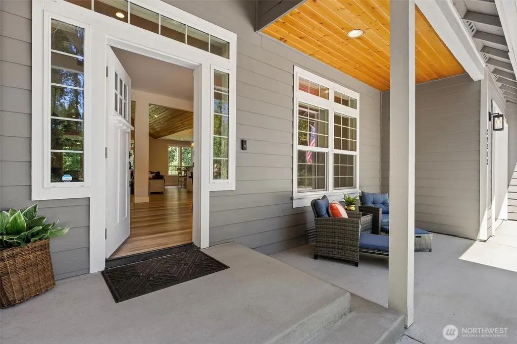 29513 Parcells Road NE Kingston WA 98346