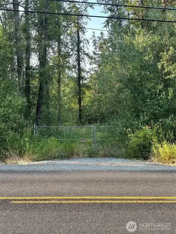 8307 E 144th Street Puyallup WA 98375
