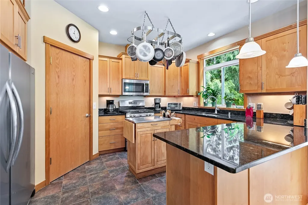 192 Harbor View Drive Bellingham WA 98229