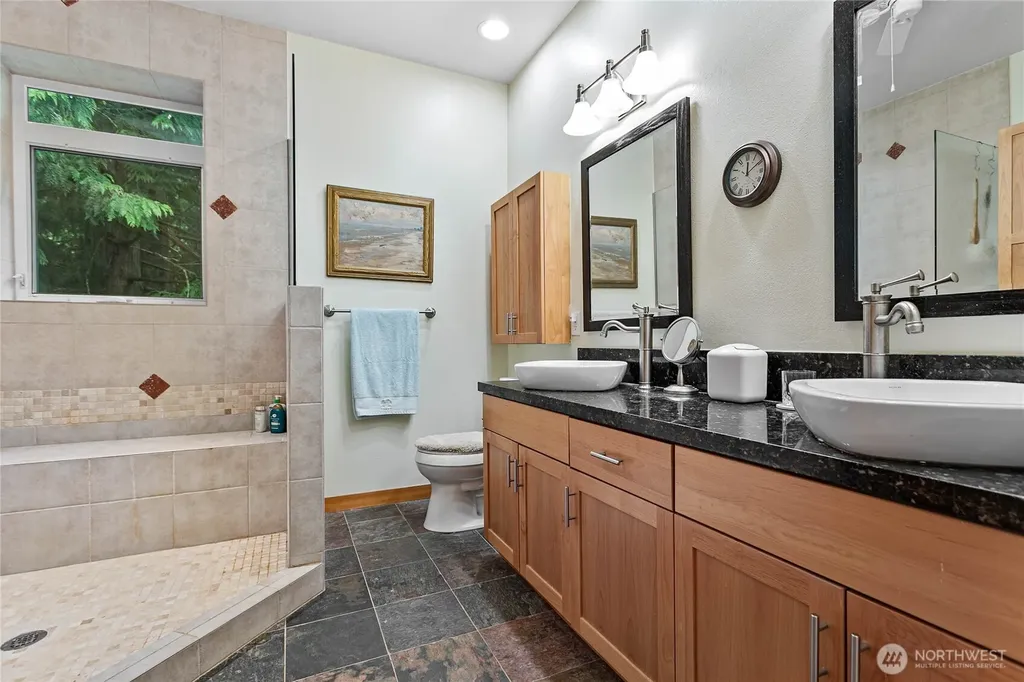 192 Harbor View Drive Bellingham WA 98229