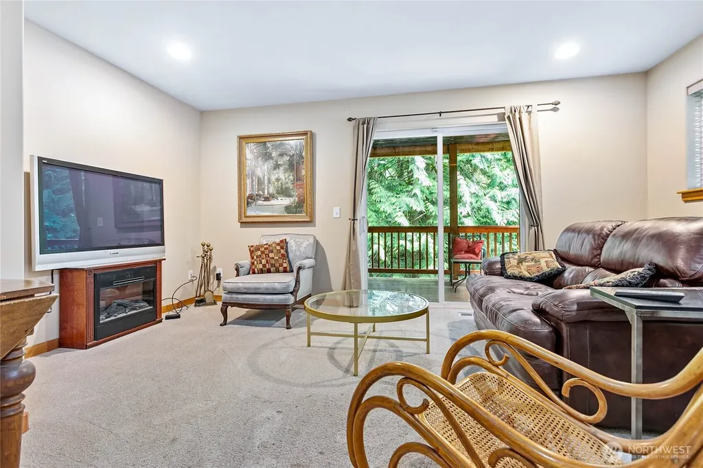 192 Harbor View Drive Bellingham WA 98229