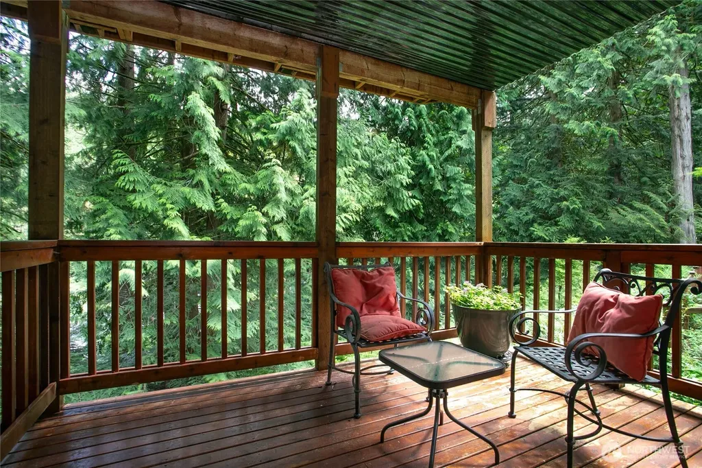 192 Harbor View Drive Bellingham WA 98229
