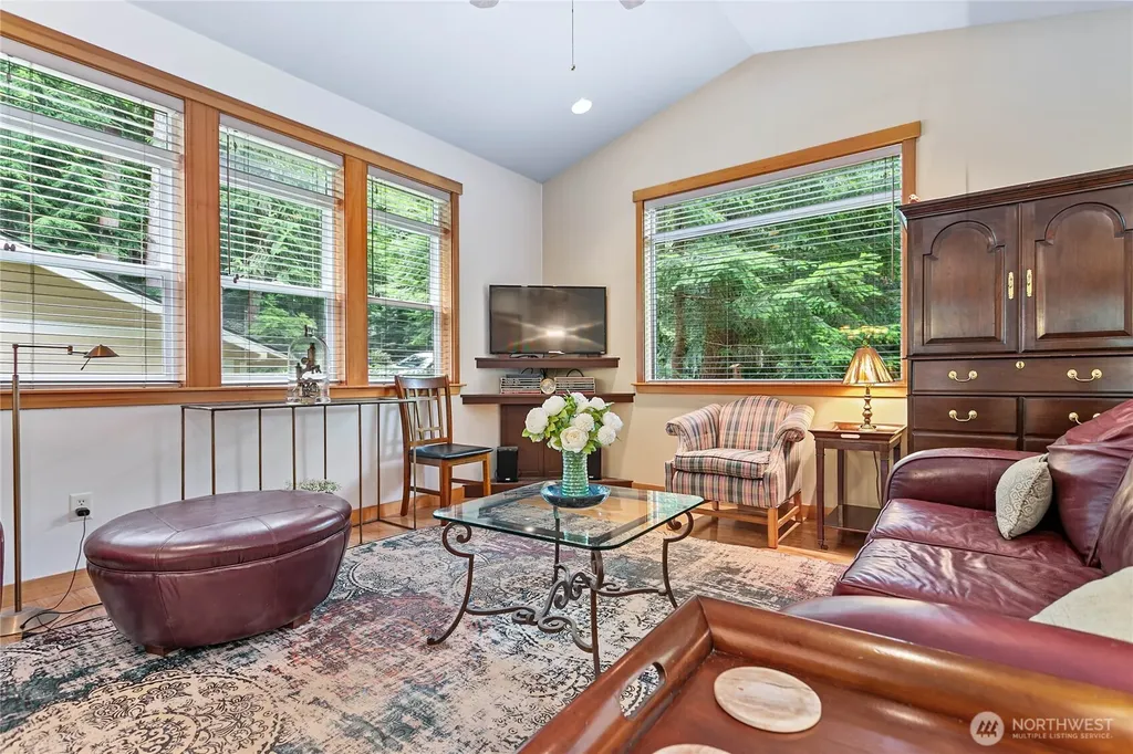 192 Harbor View Drive Bellingham WA 98229