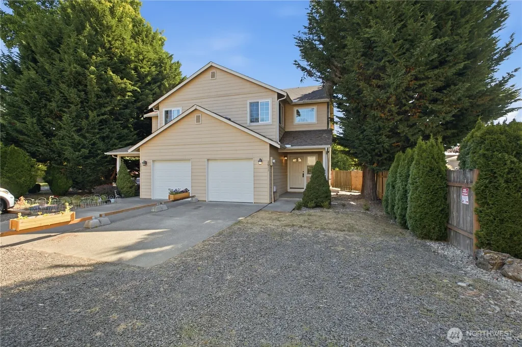 2013 Bush Avenue NW Olympia WA 98502