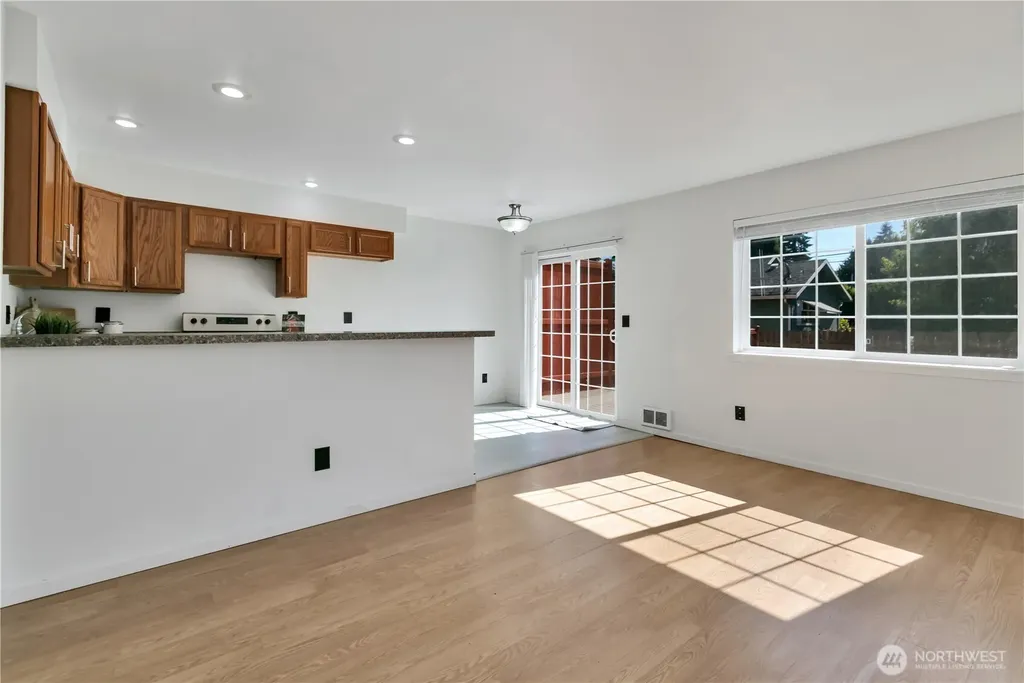 2013 Bush Avenue NW Olympia WA 98502