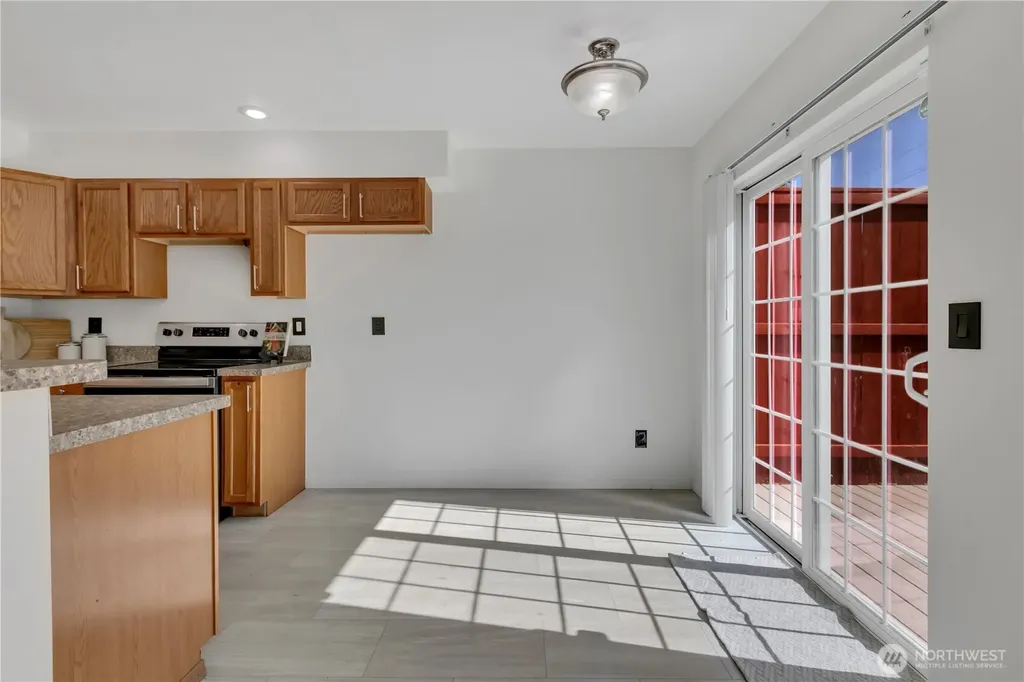 2013 Bush Avenue NW Olympia WA 98502
