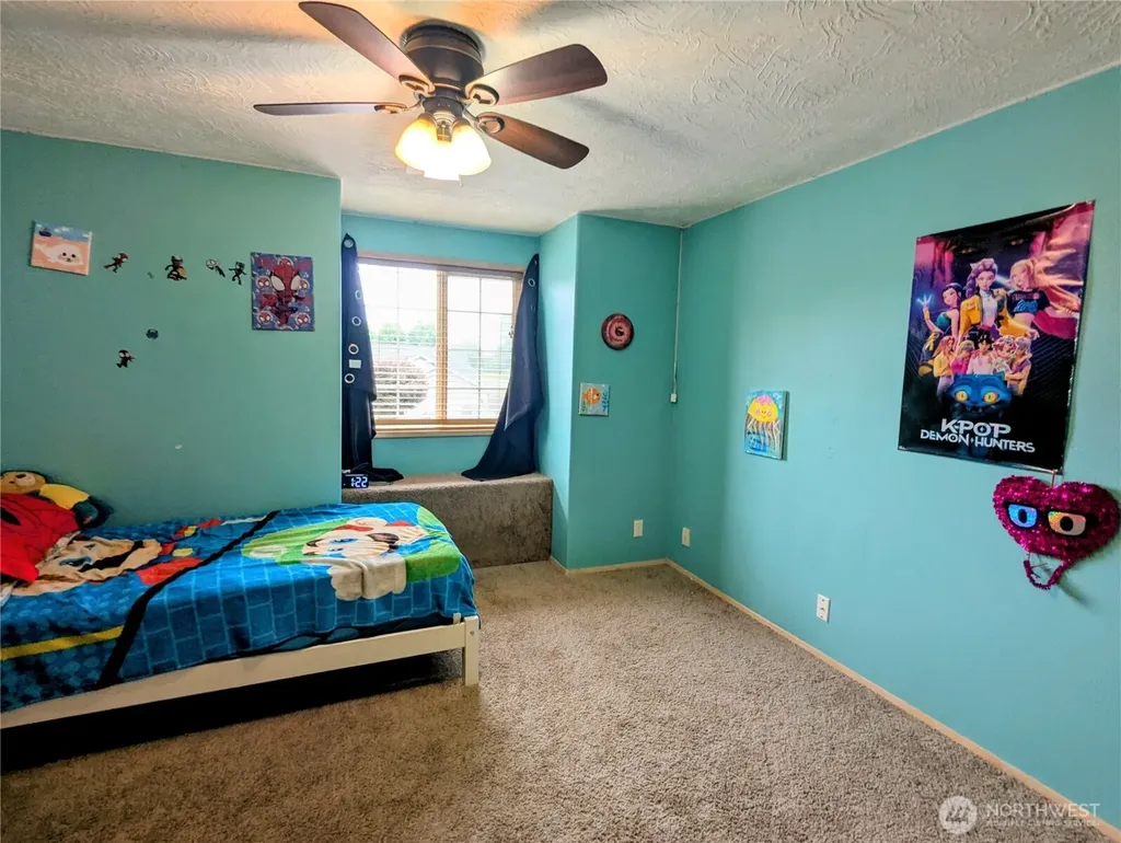 2439 Mulberry Avenue Longview WA 98632