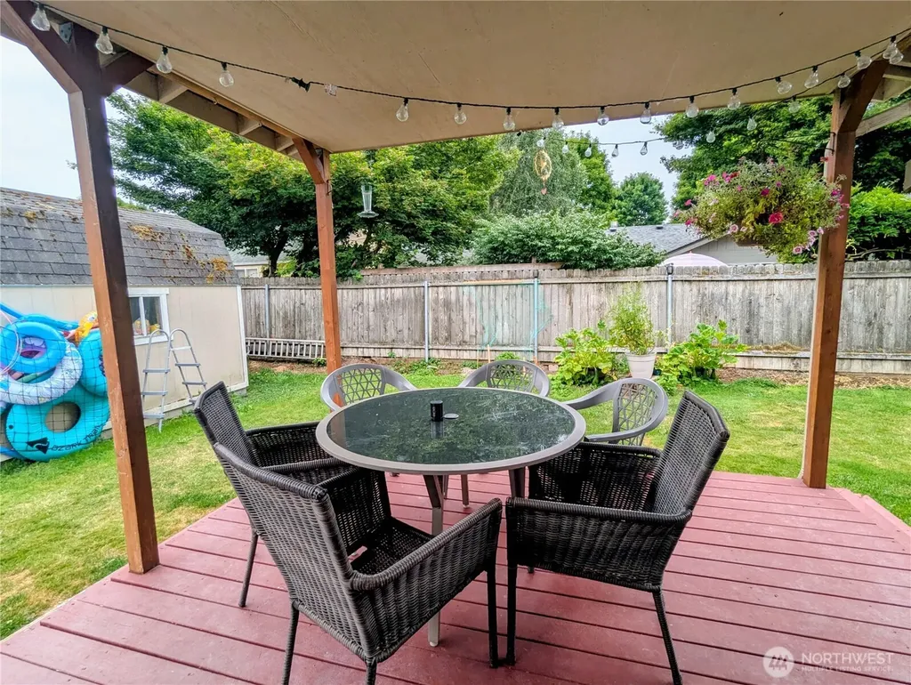 2439 Mulberry Avenue Longview WA 98632